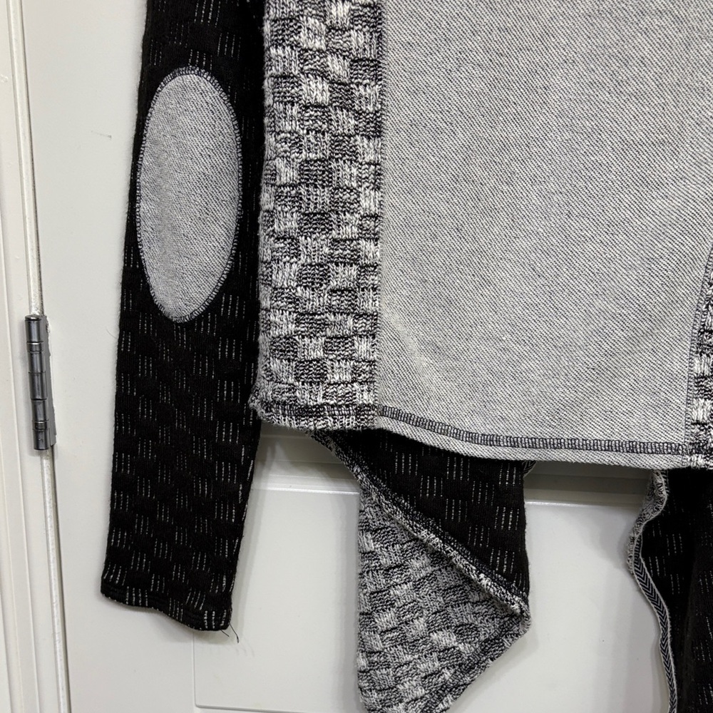 Anthropologie Saturday Sunday Black and Gray Patterned Open Front Cardigan - Picture 12 of 13